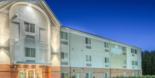 Candlewood Suites Fort Lee Cover