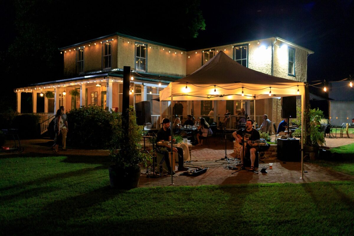 Indian Fields Tavern Visit Hopewell / Prince VA